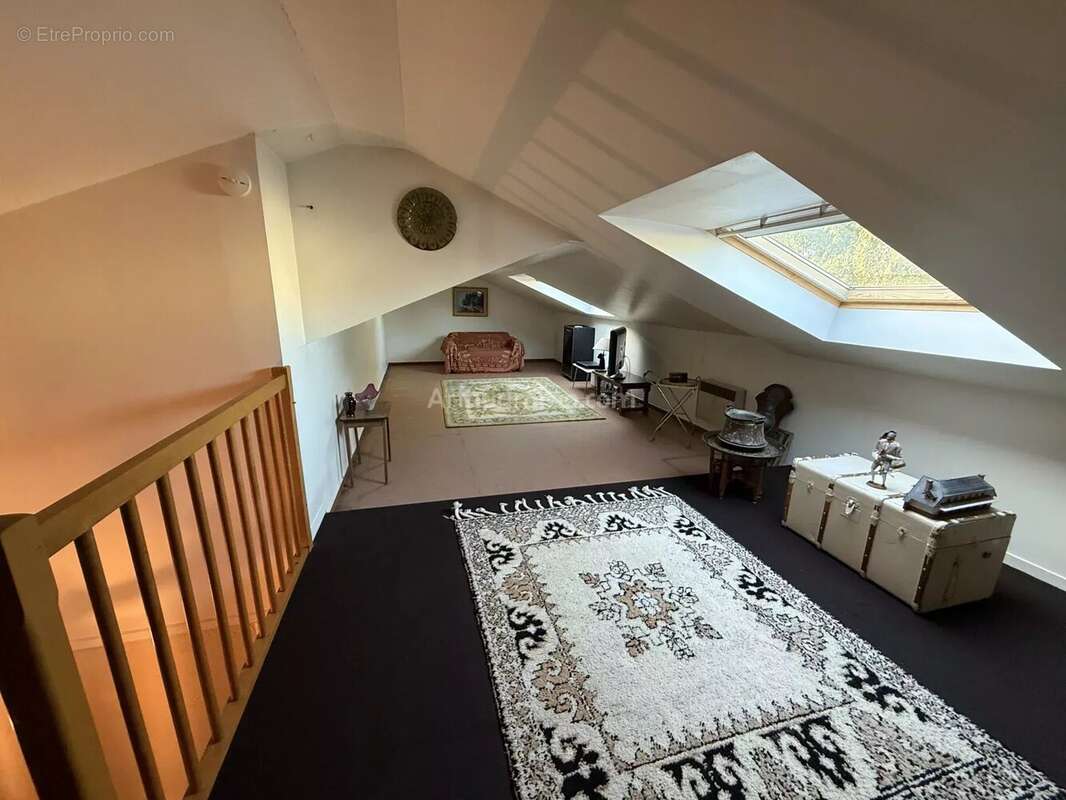 Maison à SOISY-SUR-SEINE