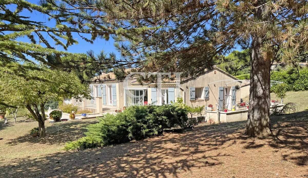 Maison à VAISON-LA-ROMAINE