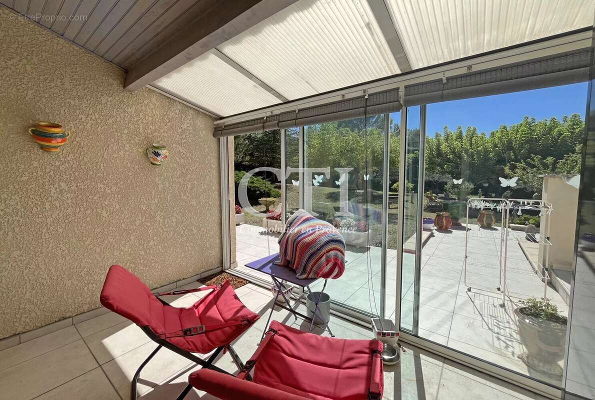 Maison à VAISON-LA-ROMAINE