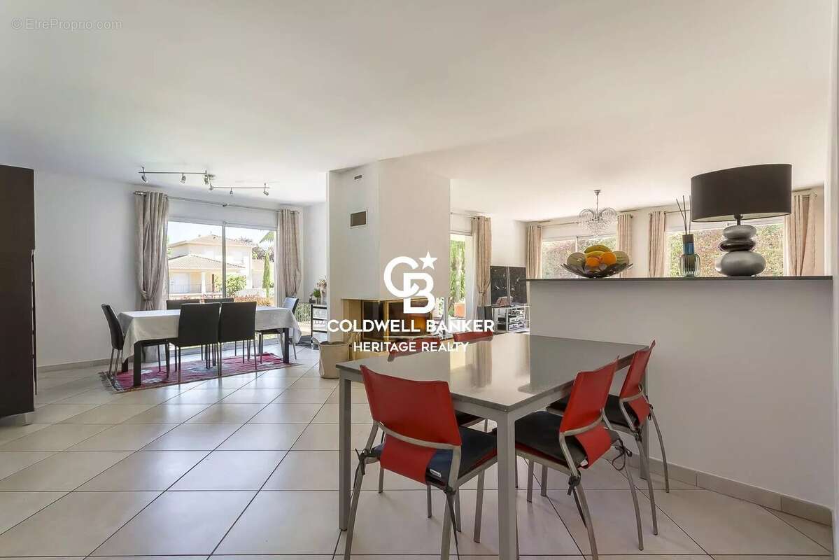 Maison à FRANCHEVILLE