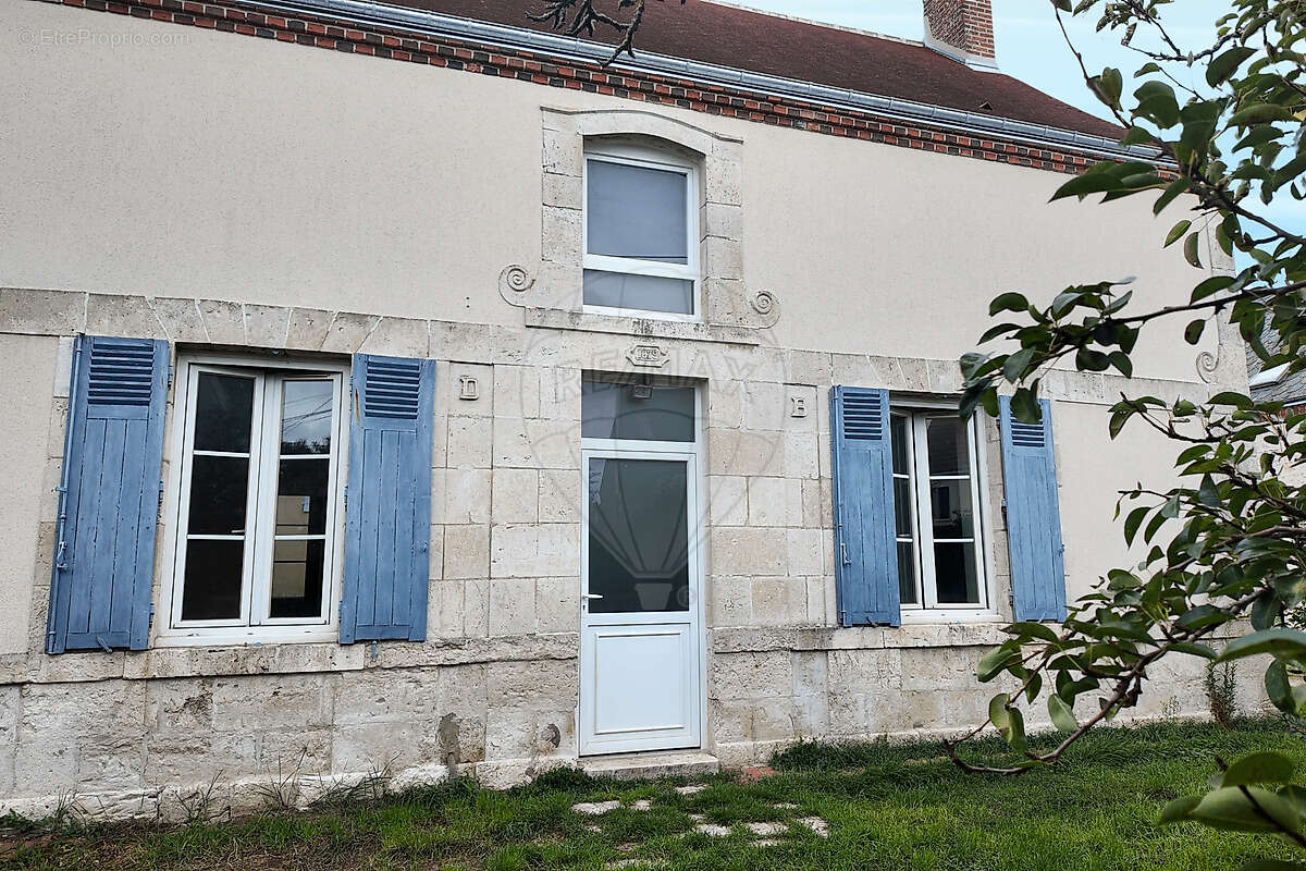 Maison à MAREAU-AUX-PRES