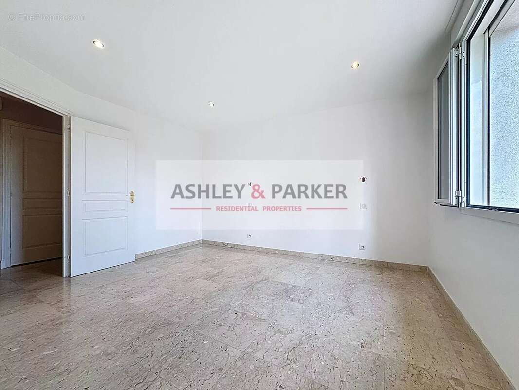 Maison à CAGNES-SUR-MER