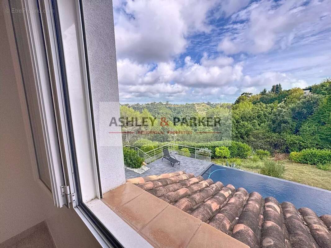 Maison à CAGNES-SUR-MER