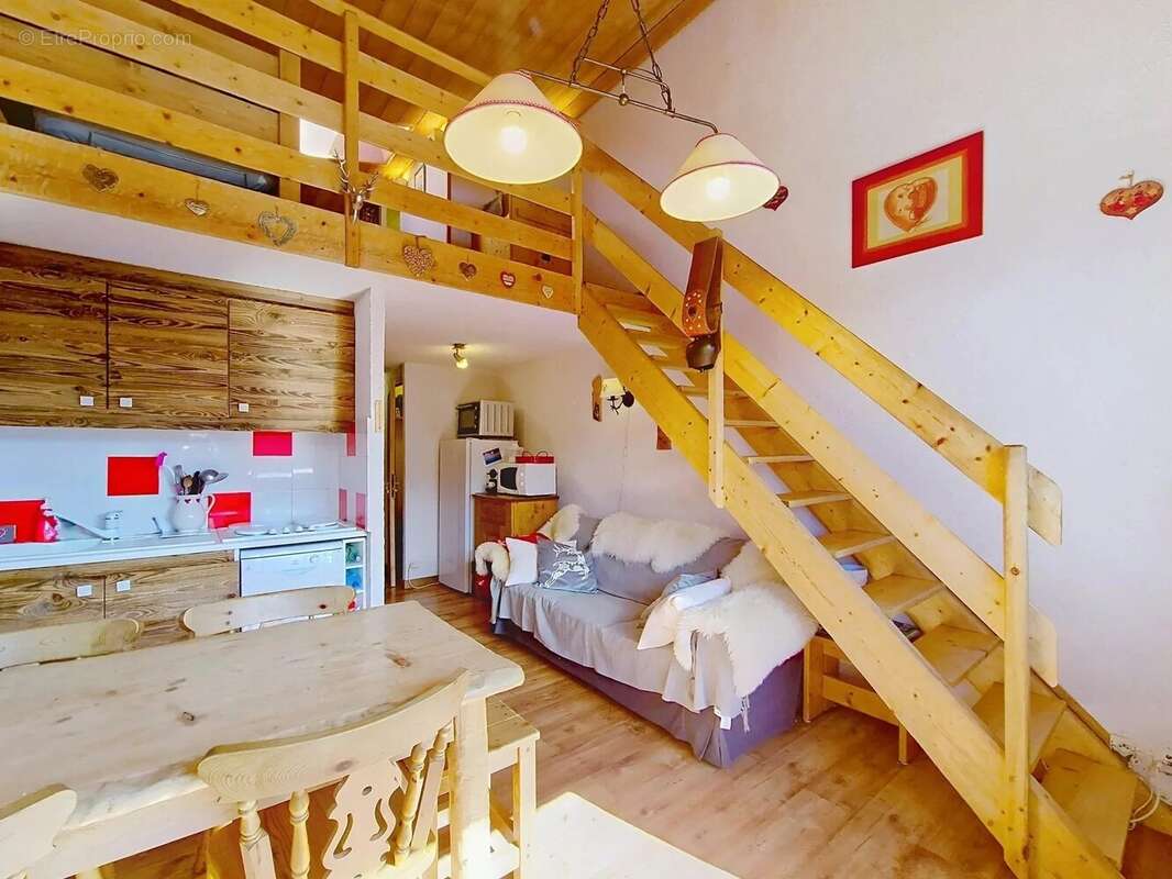 Appartement à CHATEL