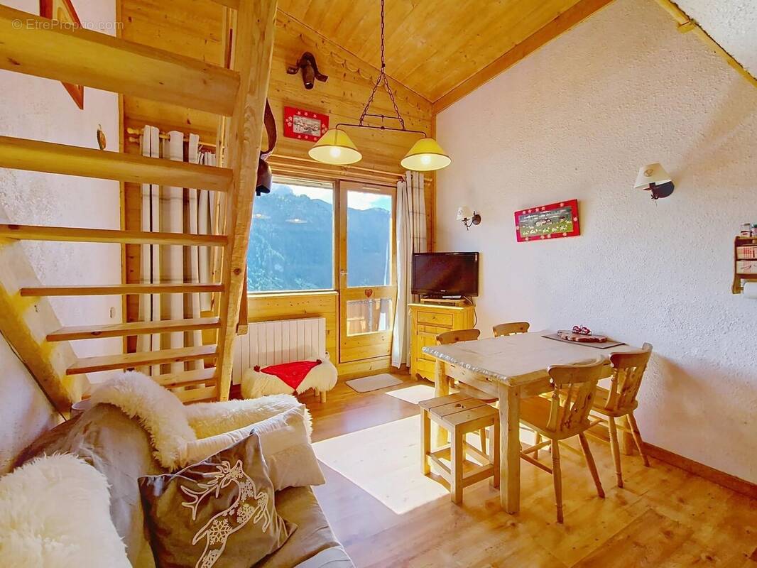 Appartement à CHATEL