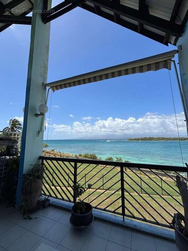 Appartement à LE GOSIER