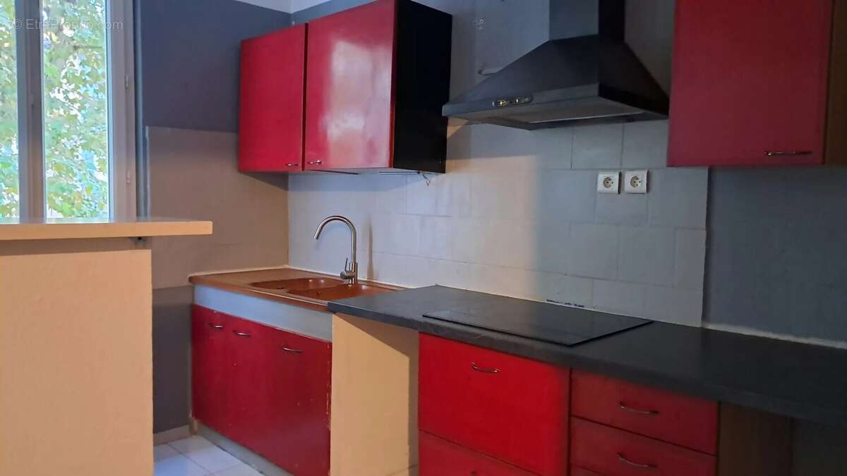 Appartement à LE LUC