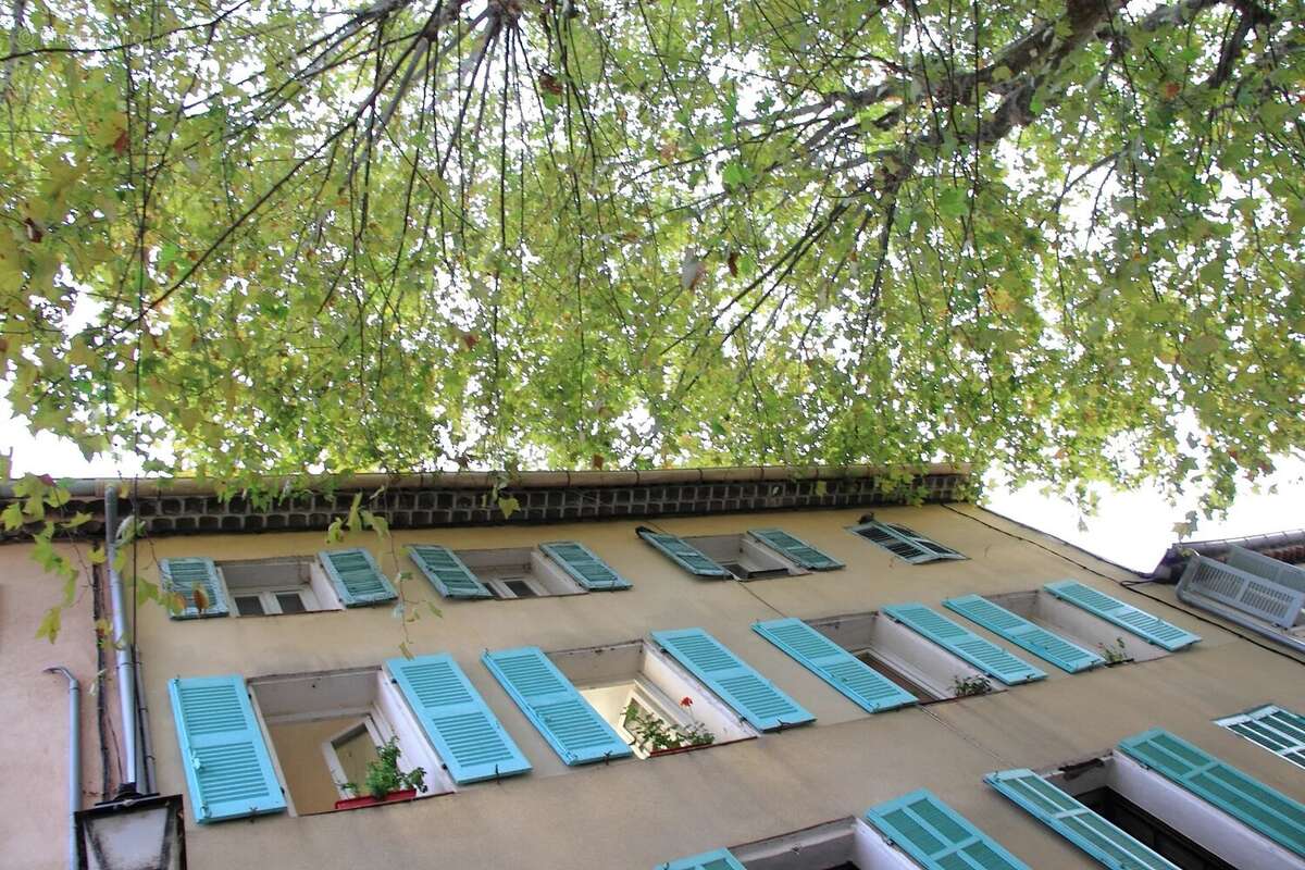 Appartement à LE LUC