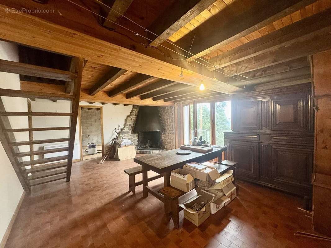 Maison à FORMIGUERES