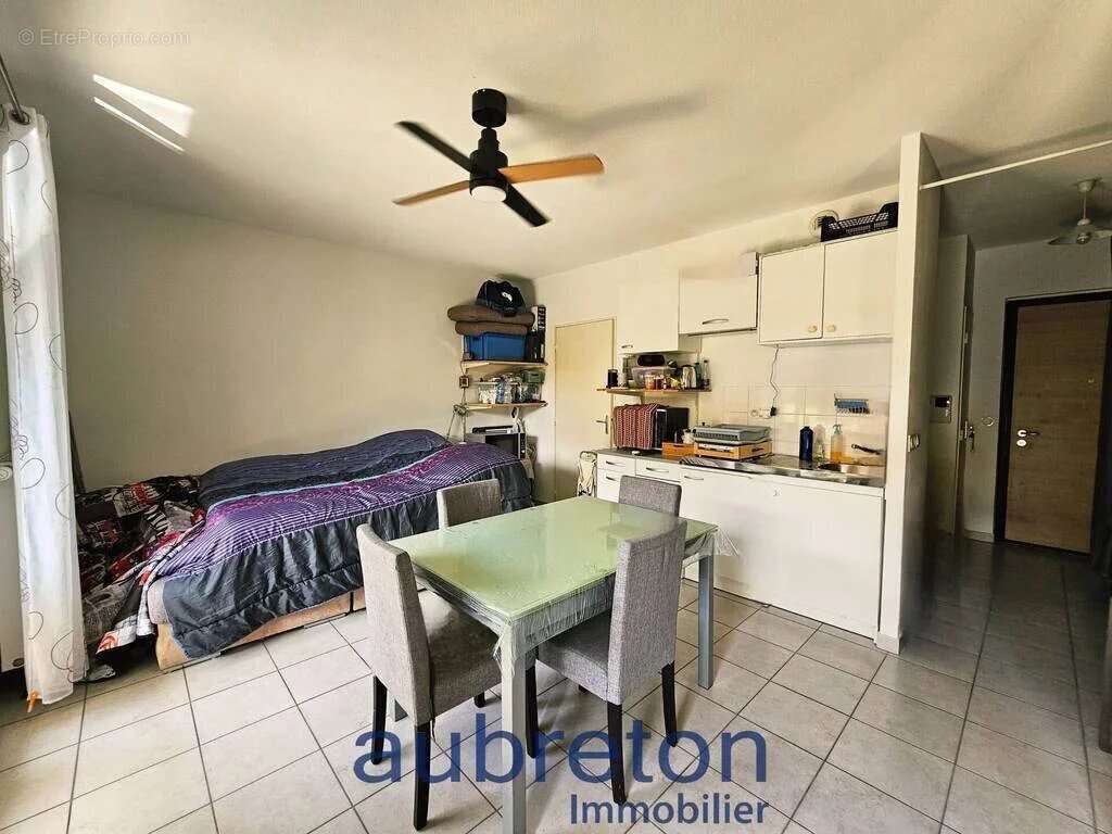 Appartement à DECINES-CHARPIEU