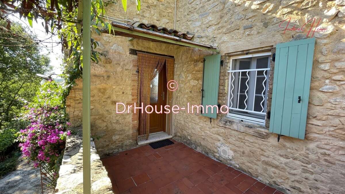 Maison à VEZENOBRES