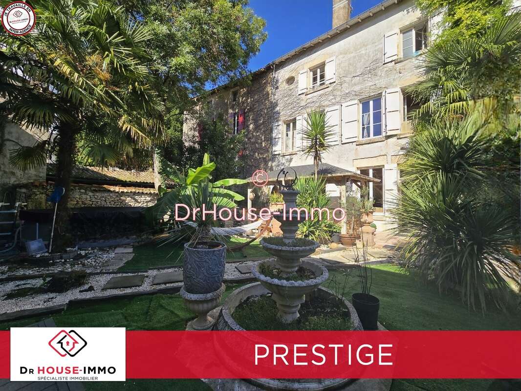 Maison à LA MOTHE-SAINT-HERAY