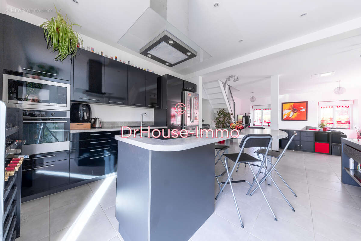 Maison à GARANCIERES