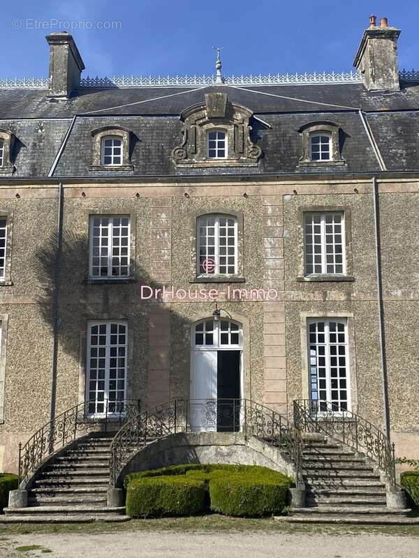 Appartement à AUMEVILLE-LESTRE