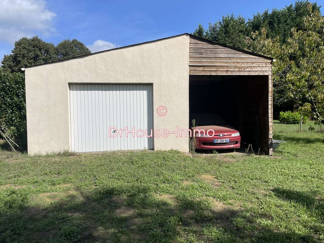 Maison à PONTVALLAIN