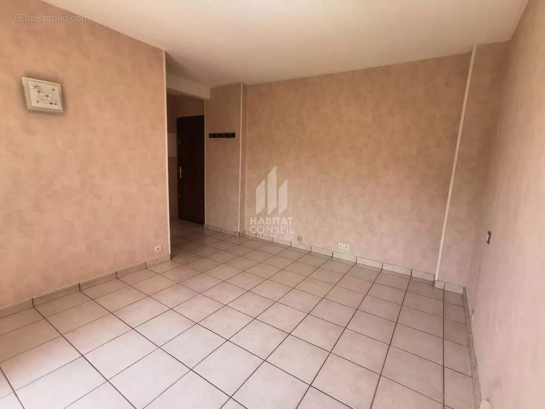 Appartement à LE PONT-DE-CLAIX