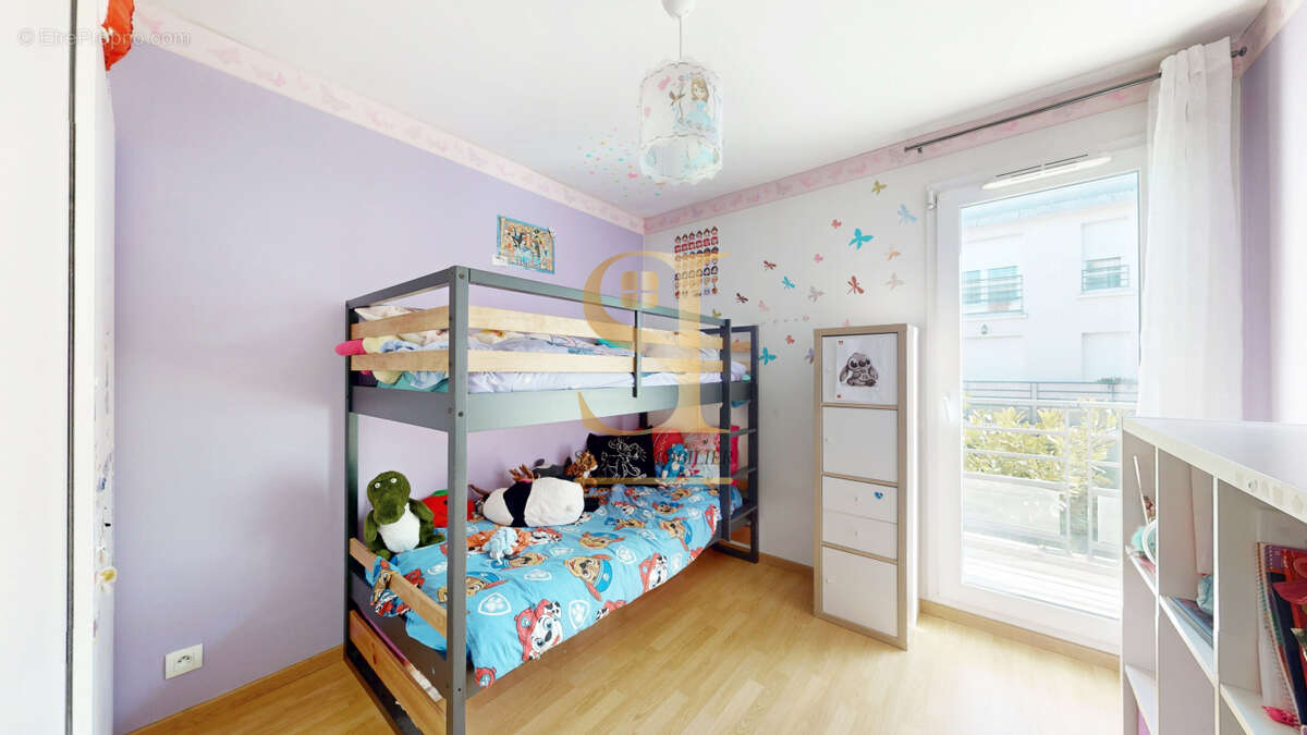 Appartement à VIGNEUX-SUR-SEINE