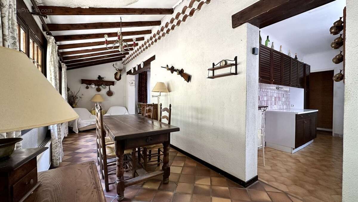 maison t5, calme , jardin , 4 chambres - Maison à LA PENNE-SUR-HUVEAUNE