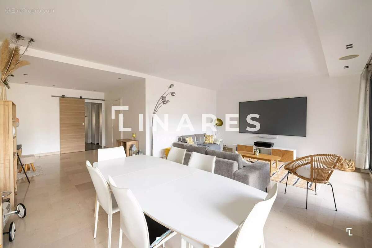 Appartement à MARSEILLE-8E