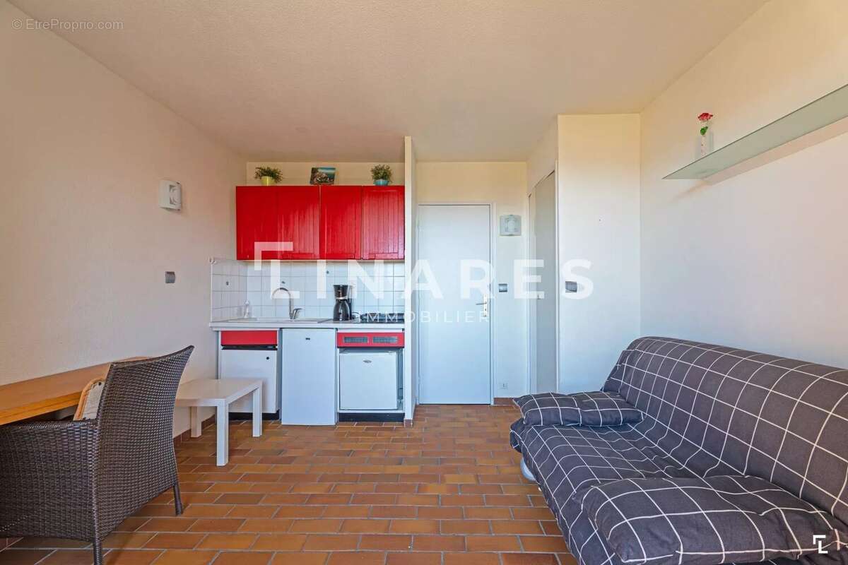 Appartement à SAINT-CYR-SUR-MER