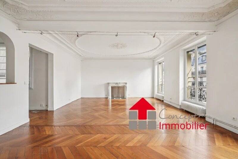 Appartement à PARIS-9E