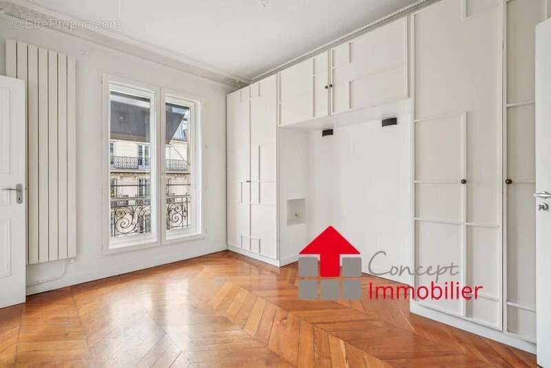 Appartement à PARIS-9E