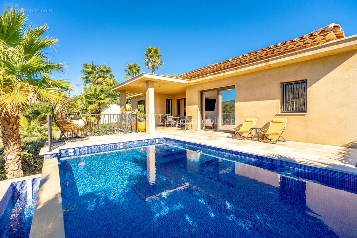 Maison à SAINTE-MAXIME