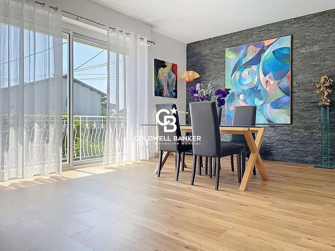 Maison à DOMPIERRE-SUR-MER