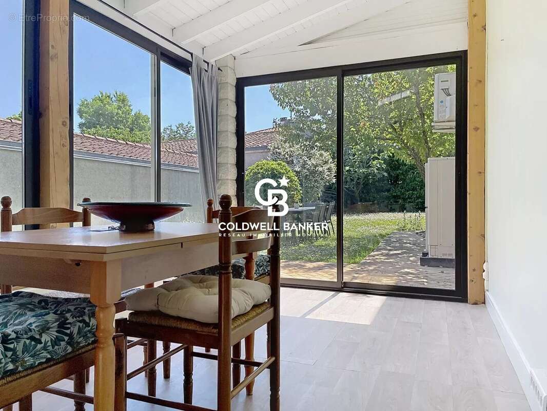 Maison à DOMPIERRE-SUR-MER