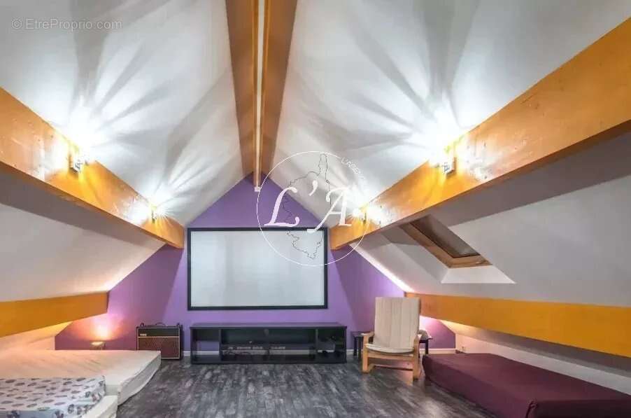 Maison à ADAINVILLE