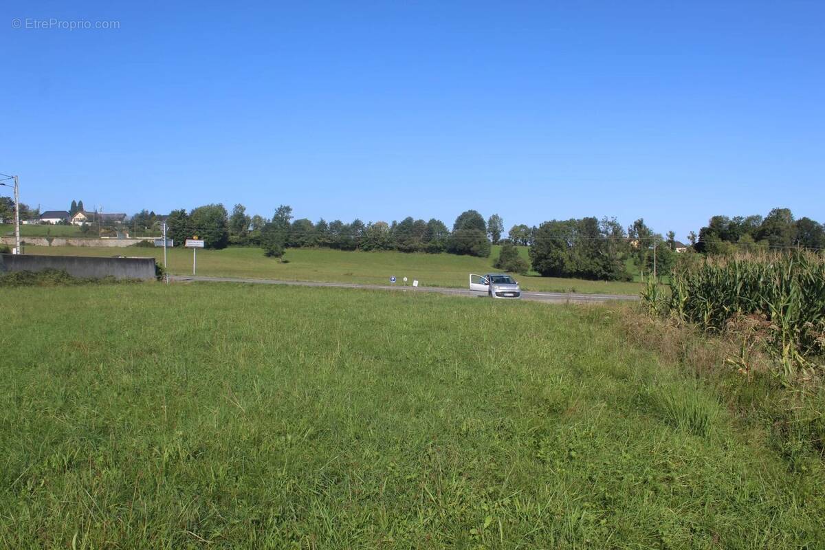Terrain à BAGNERES-DE-BIGORRE