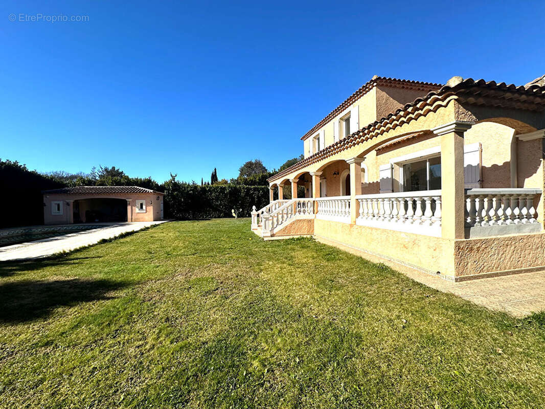 Maison à BOUC-BEL-AIR