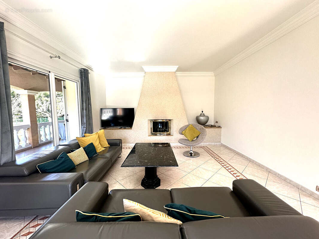 Maison à BOUC-BEL-AIR