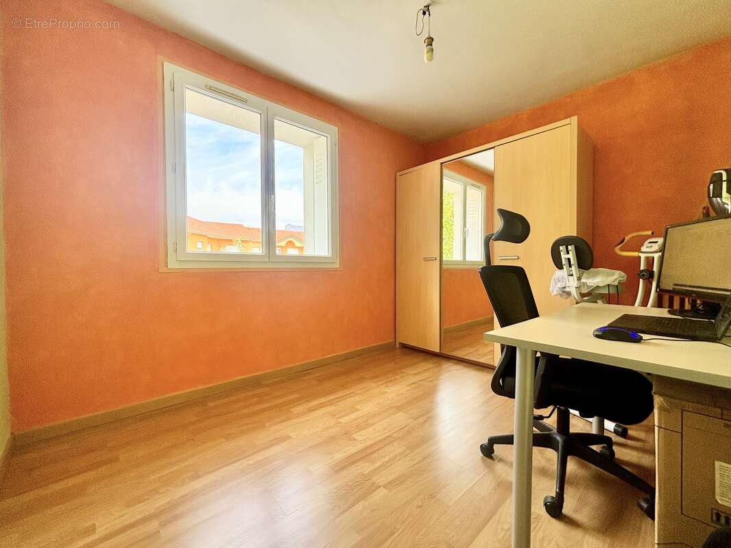 n°5 - Appartement à FONTAINE