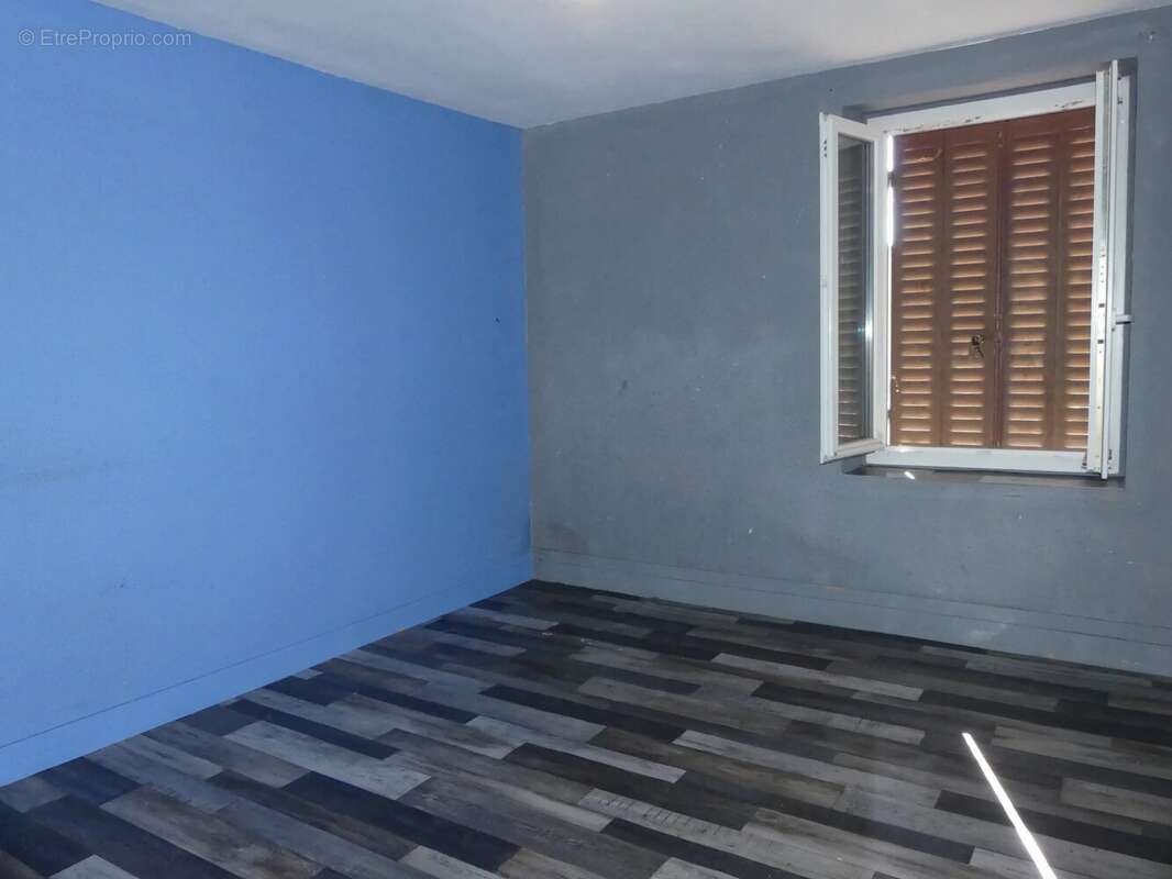 Maison à ESSERTENNE