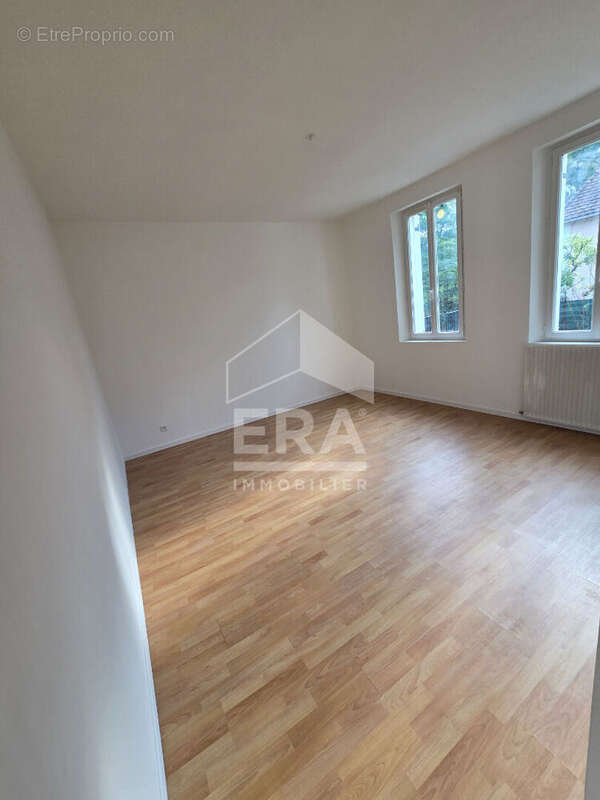 Maison à SAINT-LAURENT-DES-HOMMES