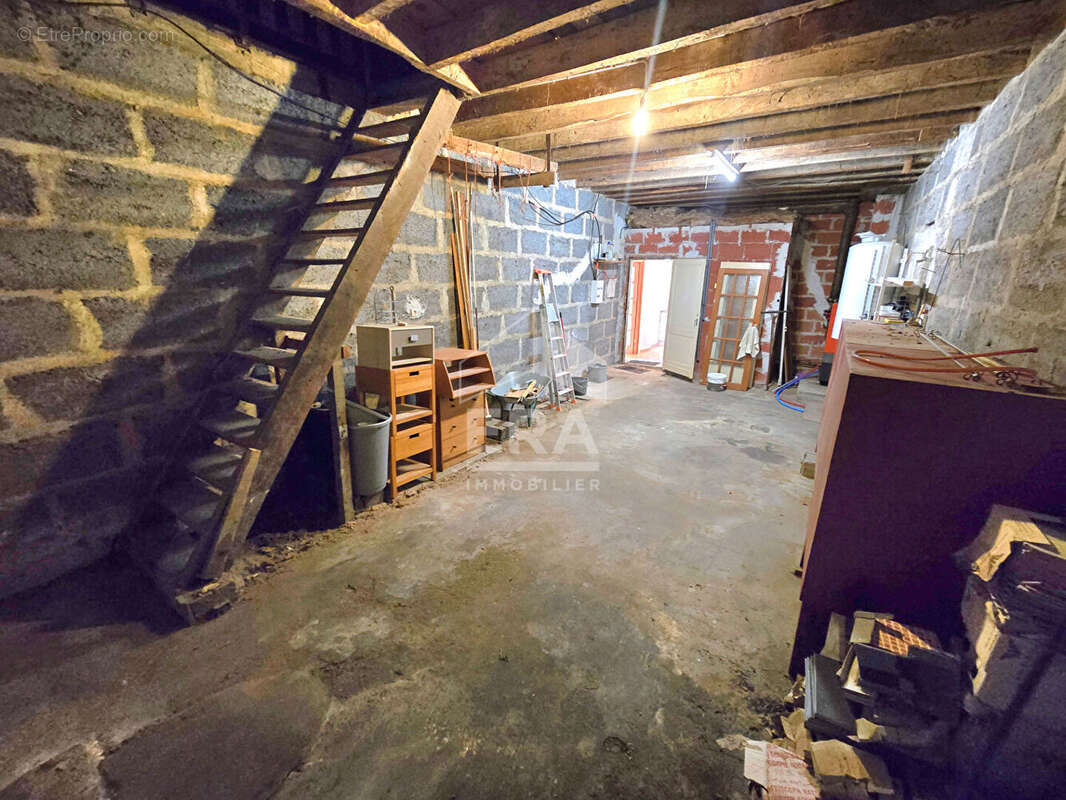 Maison à SAINT-LAURENT-DES-HOMMES