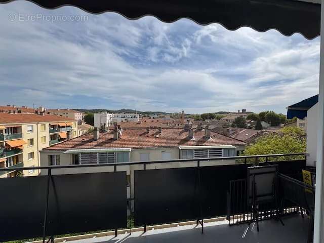 Appartement à SALON-DE-PROVENCE