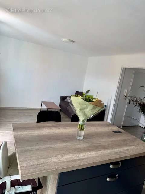 Appartement à SALON-DE-PROVENCE