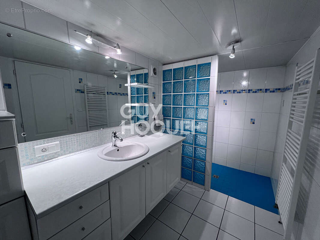 Maison à CLERMONT-FERRAND