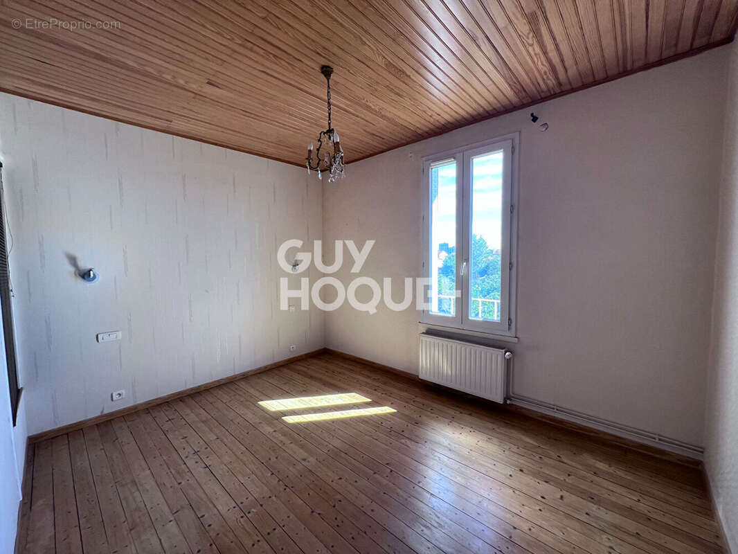 Maison à CLERMONT-FERRAND