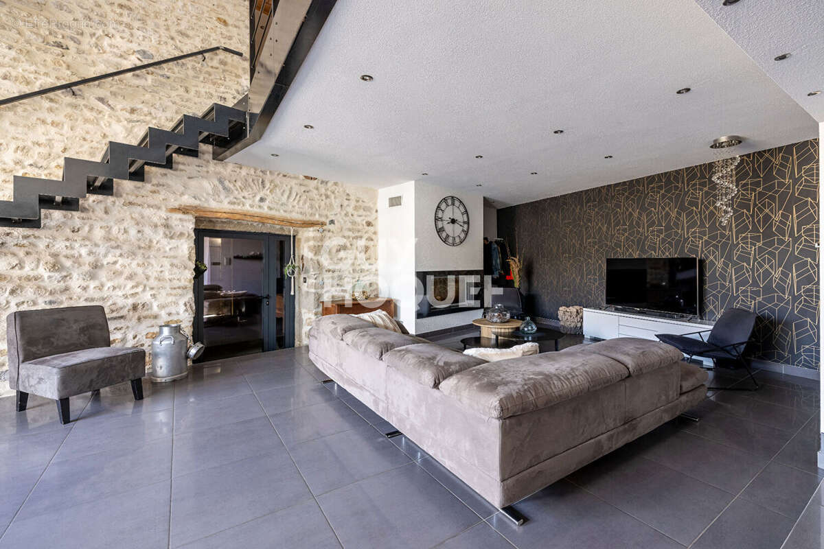 Maison à LA SAUVETAT