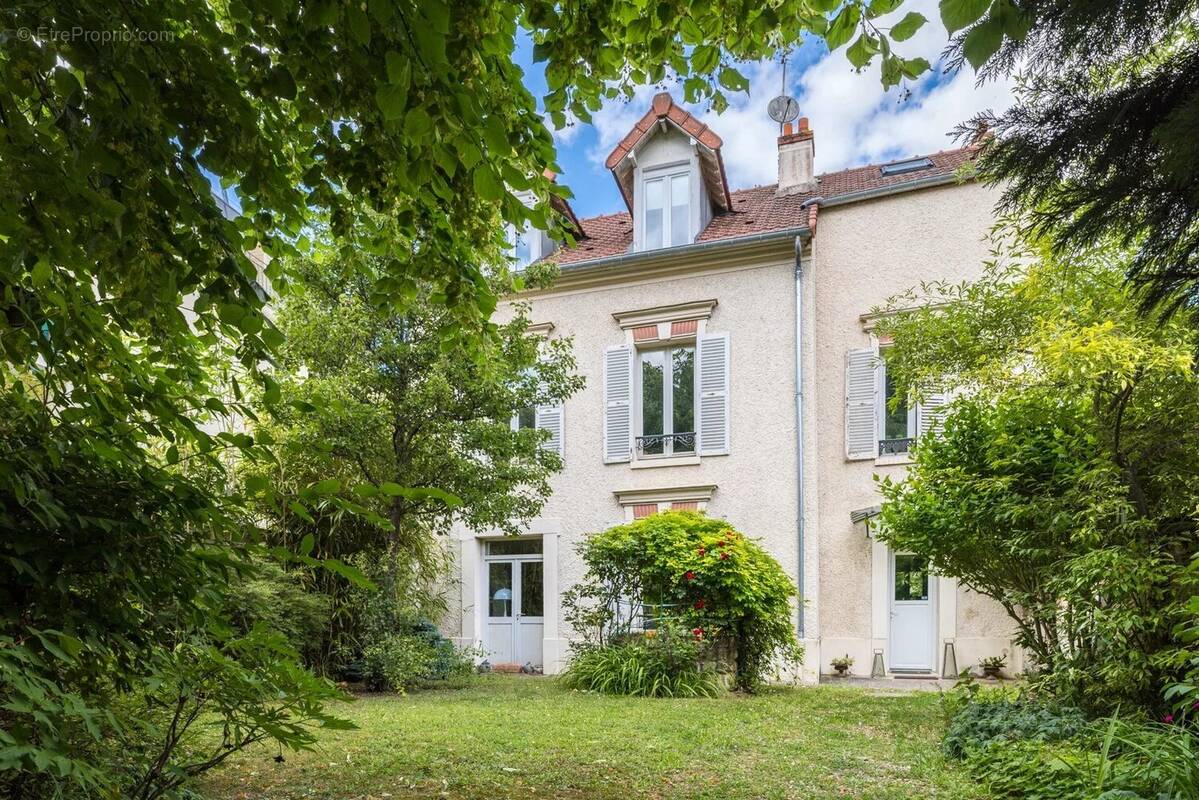 Maison à CONFLANS-SAINTE-HONORINE