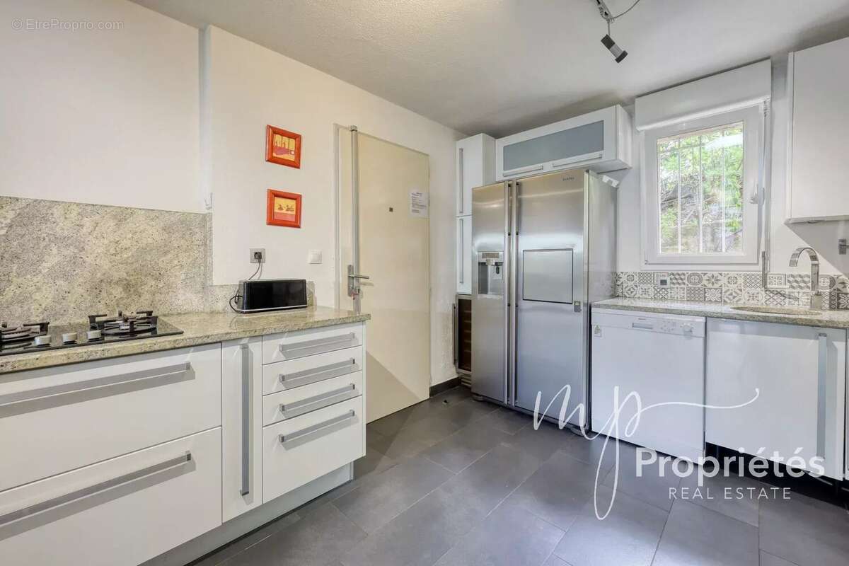 Appartement à RAYOL-CANADEL-SUR-MER