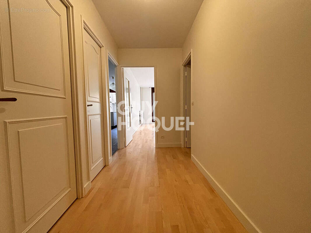 Appartement à SAINT-OUEN