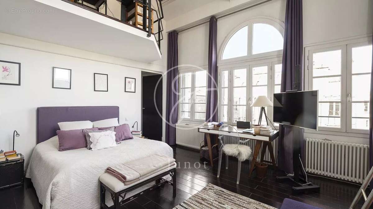 Appartement à PARIS-6E