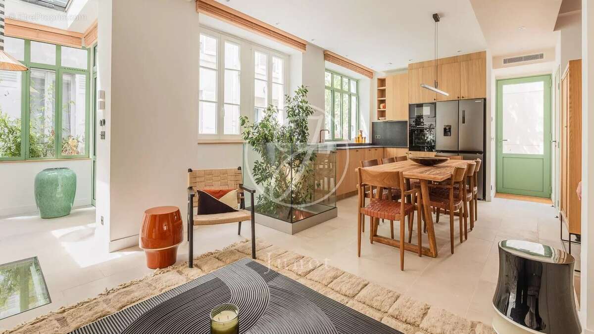 Maison à PARIS-5E