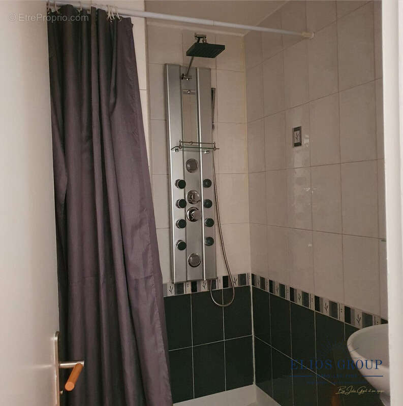 Appartement à NANS-LES-PINS