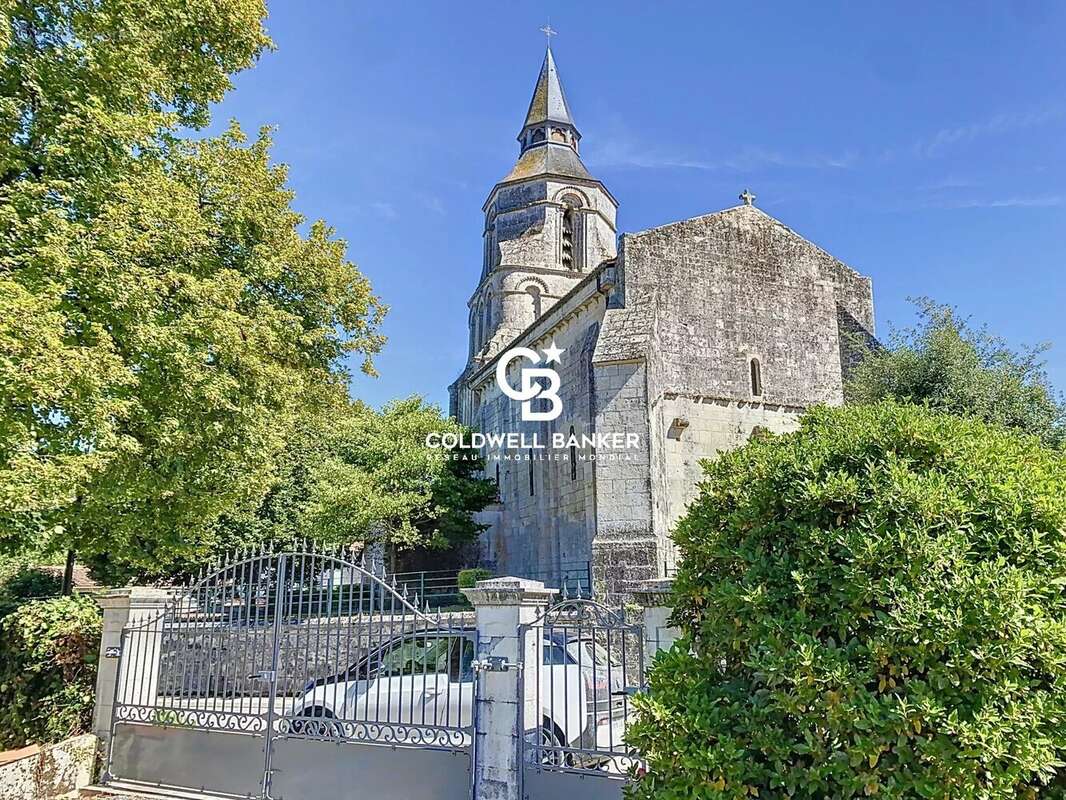 Maison à COLOMBIERS