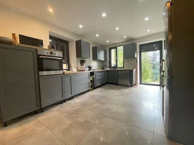 Maison à CHATEAU-CHINON(VILLE)